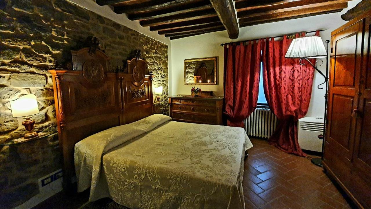 The Small Castle Cortona Bagian luar foto