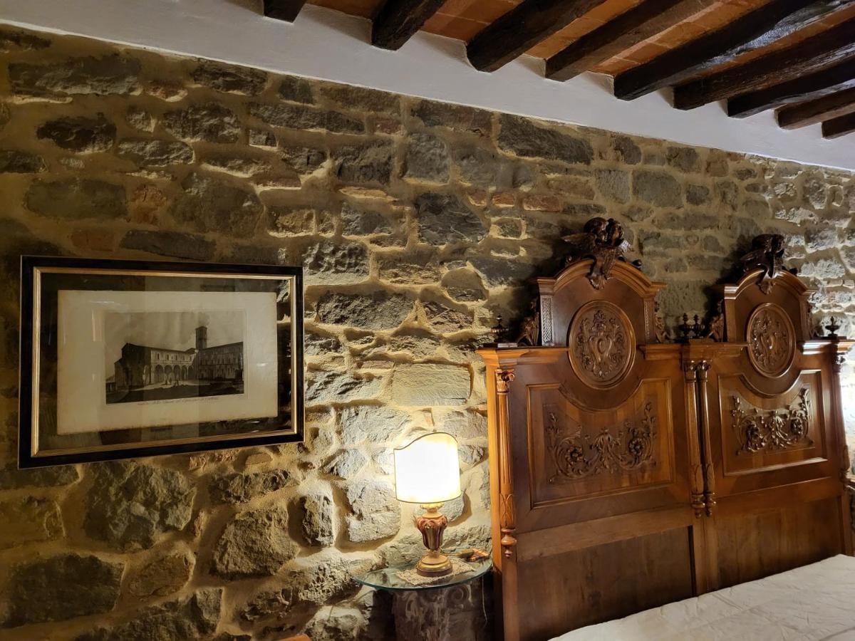 The Small Castle Cortona Bagian luar foto